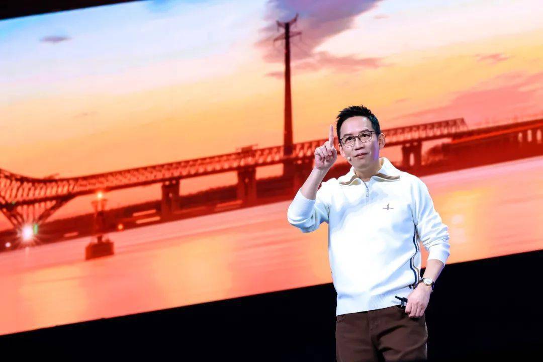 见2025（跨年演讲全文）球盟会登录平台吴晓波：预(图7)
